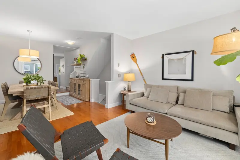 34 15233 34 AVENUE - photo 4 of 25