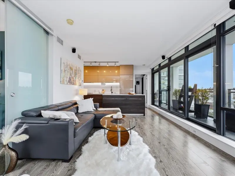 1106 2378 ALPHA AVENUE - photo 3 of 25