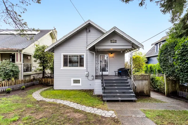 1408 EDINBURGH STREET - photo 2 of 25