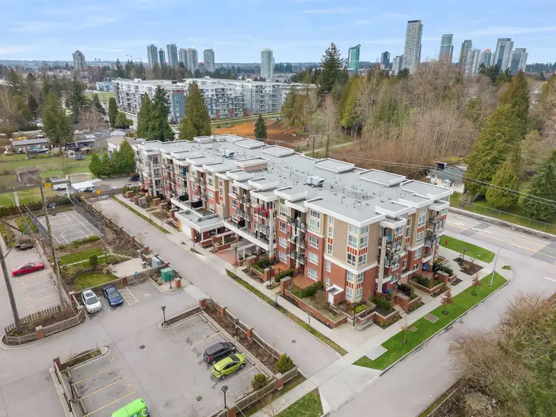 212 10688 140 STREET - photo 1 of 34