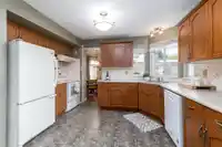 15719 95 AVENUE - thumbnail 11