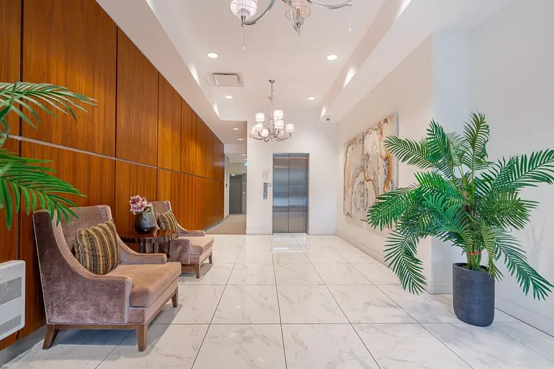 310 5325 WEST BOULEVARD - photo 3 of 25