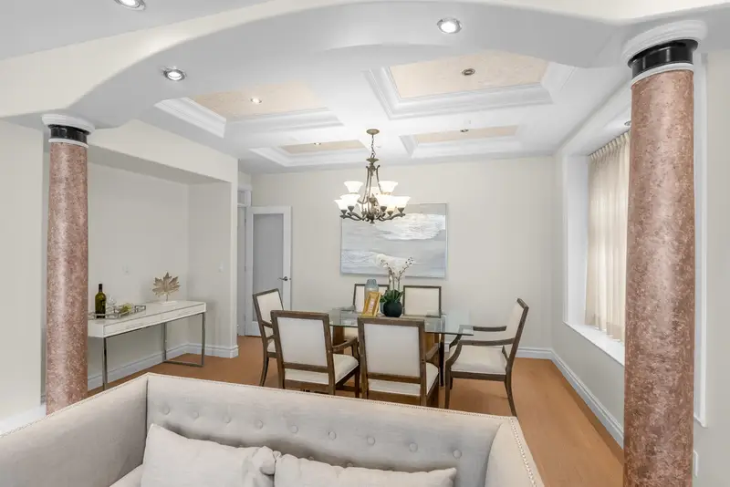 8038 SELKIRK STREET - photo 4 of 25