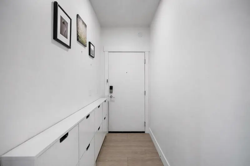 303 22087 49 AVENUE - photo 2 of 20