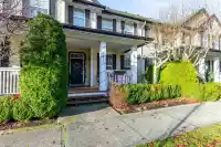 7013 179A STREET - thumbnail 2