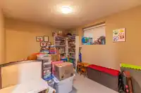 7013 179A STREET - thumbnail 19