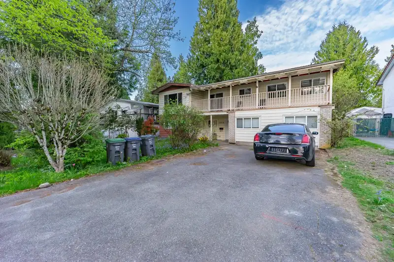 10216 142A STREET - photo 1 of 32