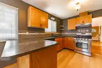 10216 142A STREET - thumbnail 4