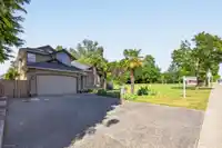 15465 80 AVENUE - thumbnail 1