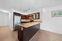 110 13958 108 AVENUE - thumbnail 7