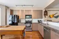 43 7155 189 STREET - thumbnail 13