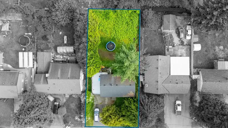 14735 107A AVENUE - photo 2 of 40