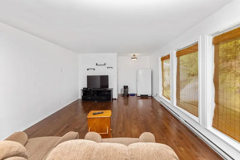 4561 SINCLAIR BAY ROAD - photo 4 of 25