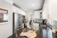 210 16233 82 AVENUE - thumbnail 7