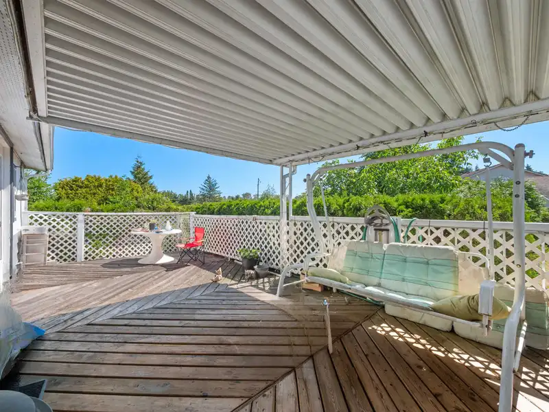 39 8254 134 STREET - photo 2 of 26