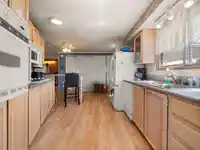 39 8254 134 STREET - thumbnail 4