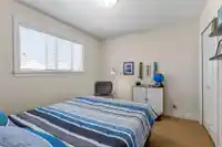 6533 193B STREET - thumbnail 15