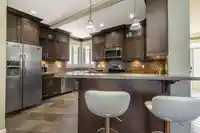 19039 69A AVENUE - thumbnail 11