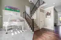 19039 69A AVENUE - thumbnail 5