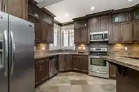 19039 69A AVENUE - thumbnail 10