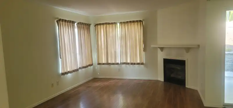 43 15020 66A AVENUE - photo 3 of 10
