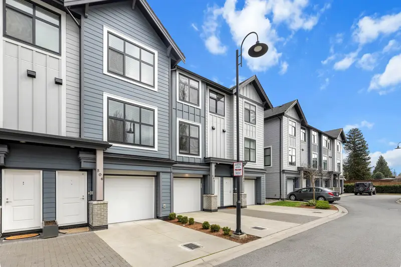 505 2267 MCKENZIE ROAD - photo 3 of 25