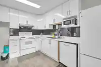 13335 70B AVENUE - thumbnail 1