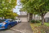 14676 79 AVENUE - thumbnail 2