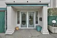 211 5955 177B STREET - thumbnail 32