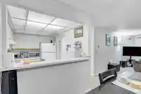 105 7175 134 STREET - thumbnail 11