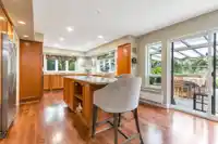 5763 146A STREET - thumbnail 11
