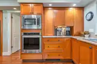 5763 146A STREET - thumbnail 8