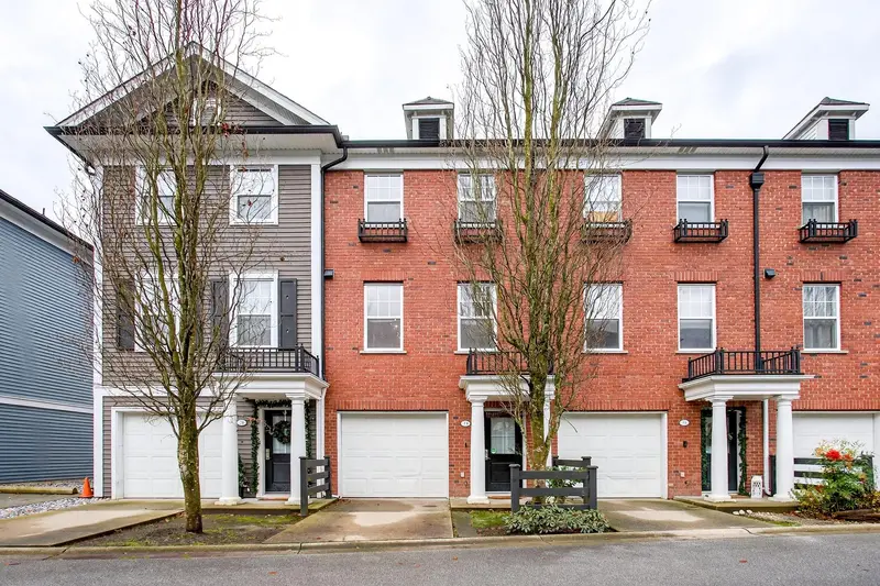 19 19572 FRASER WAY - photo 1 of 25