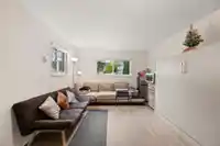 19412 62 AVENUE - thumbnail 9