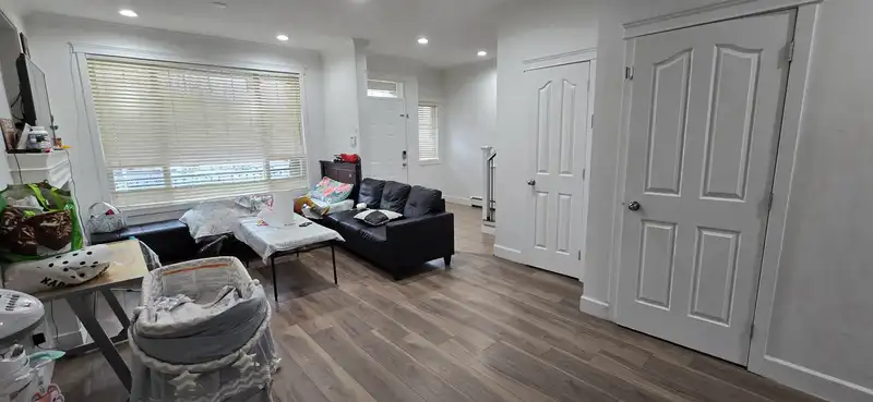 13548 80A AVENUE - photo 3 of 13