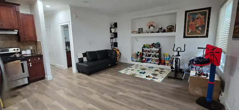 13548 80A AVENUE - photo 4 of 13