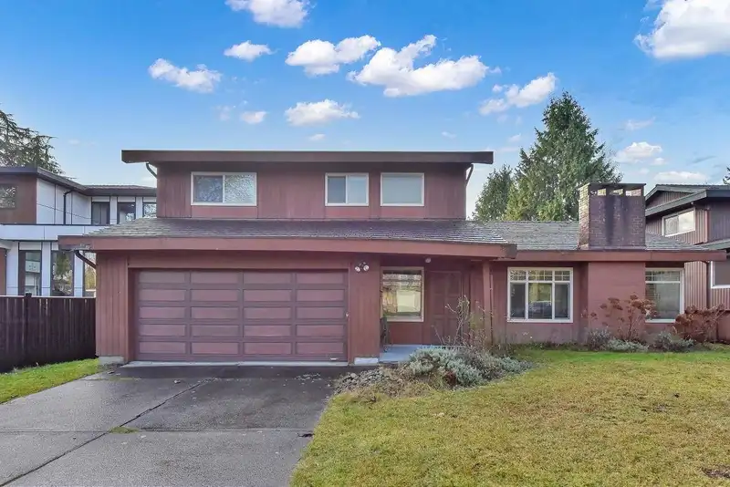 12879 CARLUKE CRESCENT - photo 1 of 26