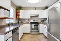 77 6140 192 STREET - thumbnail 9