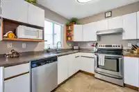 77 6140 192 STREET - thumbnail 10