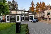 10686 141A STREET - thumbnail 38