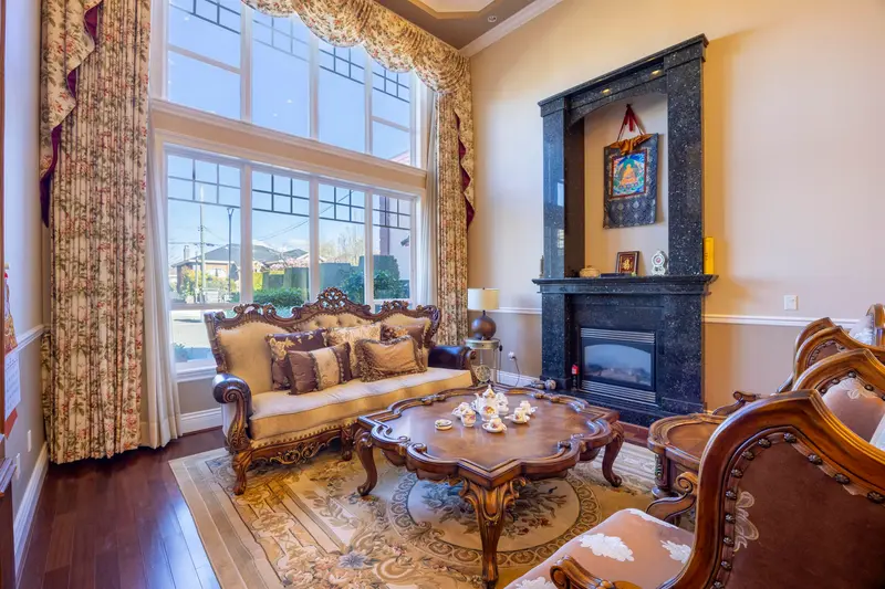 6860 DONALD ROAD - photo 3 of 25