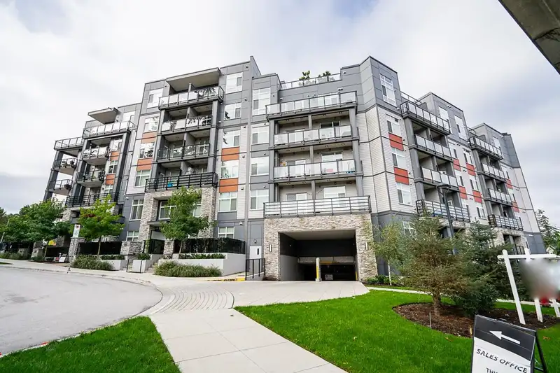 005 11077 RAVINE ROAD - photo 1 of 34