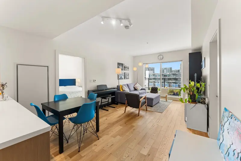 523 5311 CEDARBRIDGE WAY - photo 1 of 25