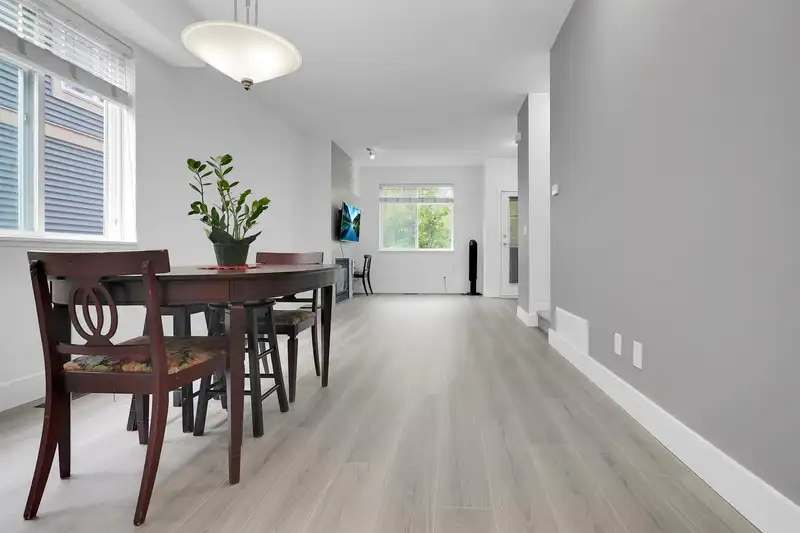 34 6635 192 STREET - photo 4 of 22
