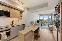 911 10448 UNIVERSITY DRIVE - thumbnail 2