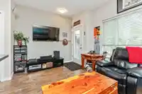 70 18701 66 AVENUE - thumbnail 4