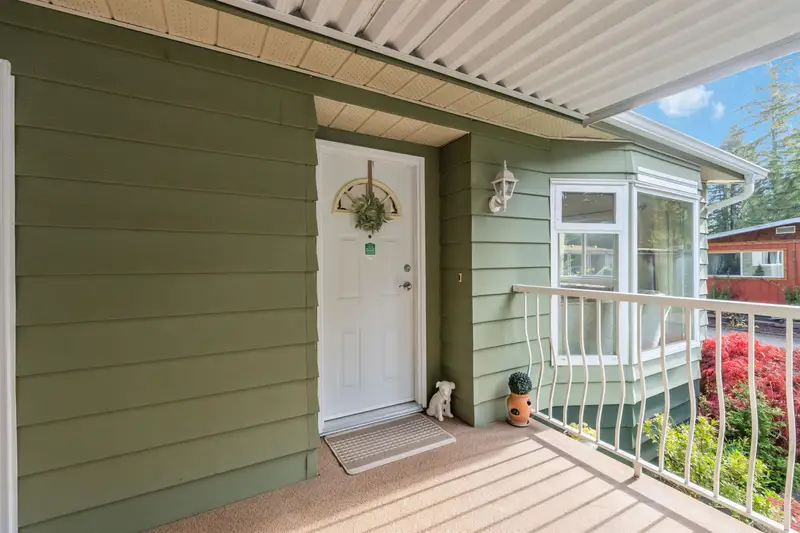 92 20071 24 AVENUE - photo 4 of 25