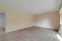 15367 85 AVENUE - thumbnail 4