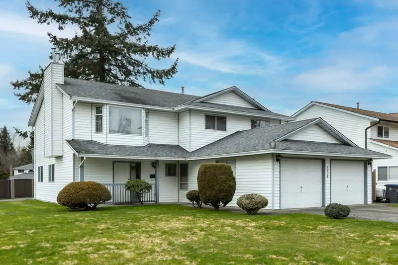5935 135 STREET - photo 1 of 39
