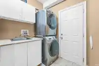 9092 141B STREET - thumbnail 27